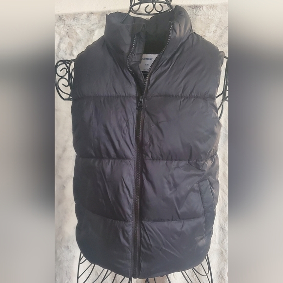 Old Navy puffy black Vest - Picture 2 of 3